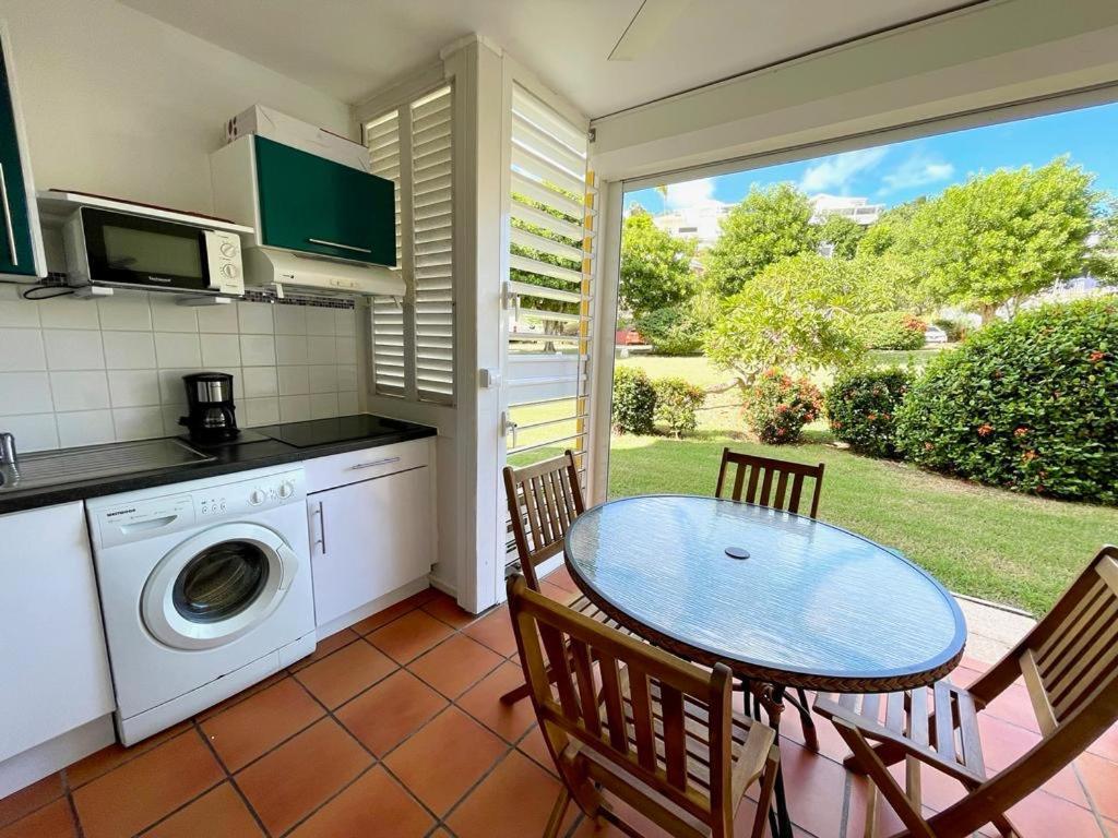 Studio Hibiscus Anse Des Rochers Saint Francois Exterior photo